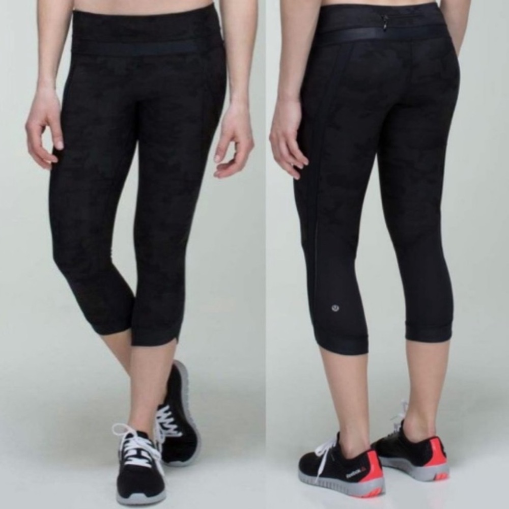 Lululemon Chase Me Crop II
